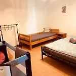 Téesz Apartman *