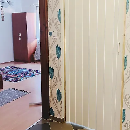 Apartman Téesz *