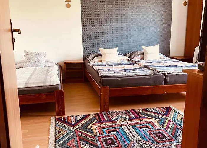 Teesz Vendeghaz Apartmán *